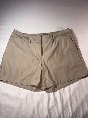 Nike Golf Women’s Beige Athletic Shorts